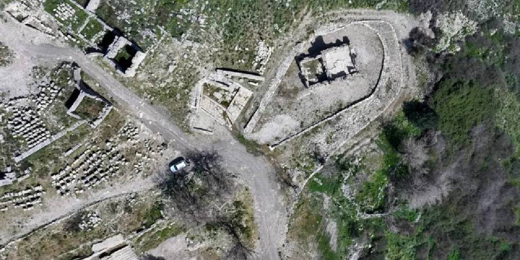 Tam 500 yıllık geçmişe sahip mescit: Antalya’daki kazılarda ortaya çıktı 1